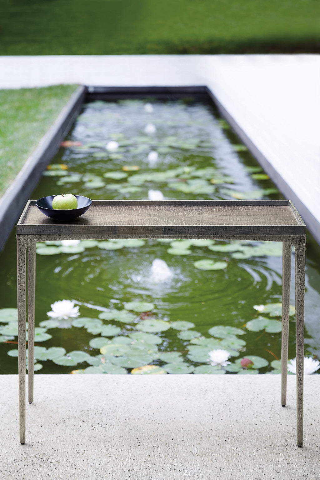Linea Console Table