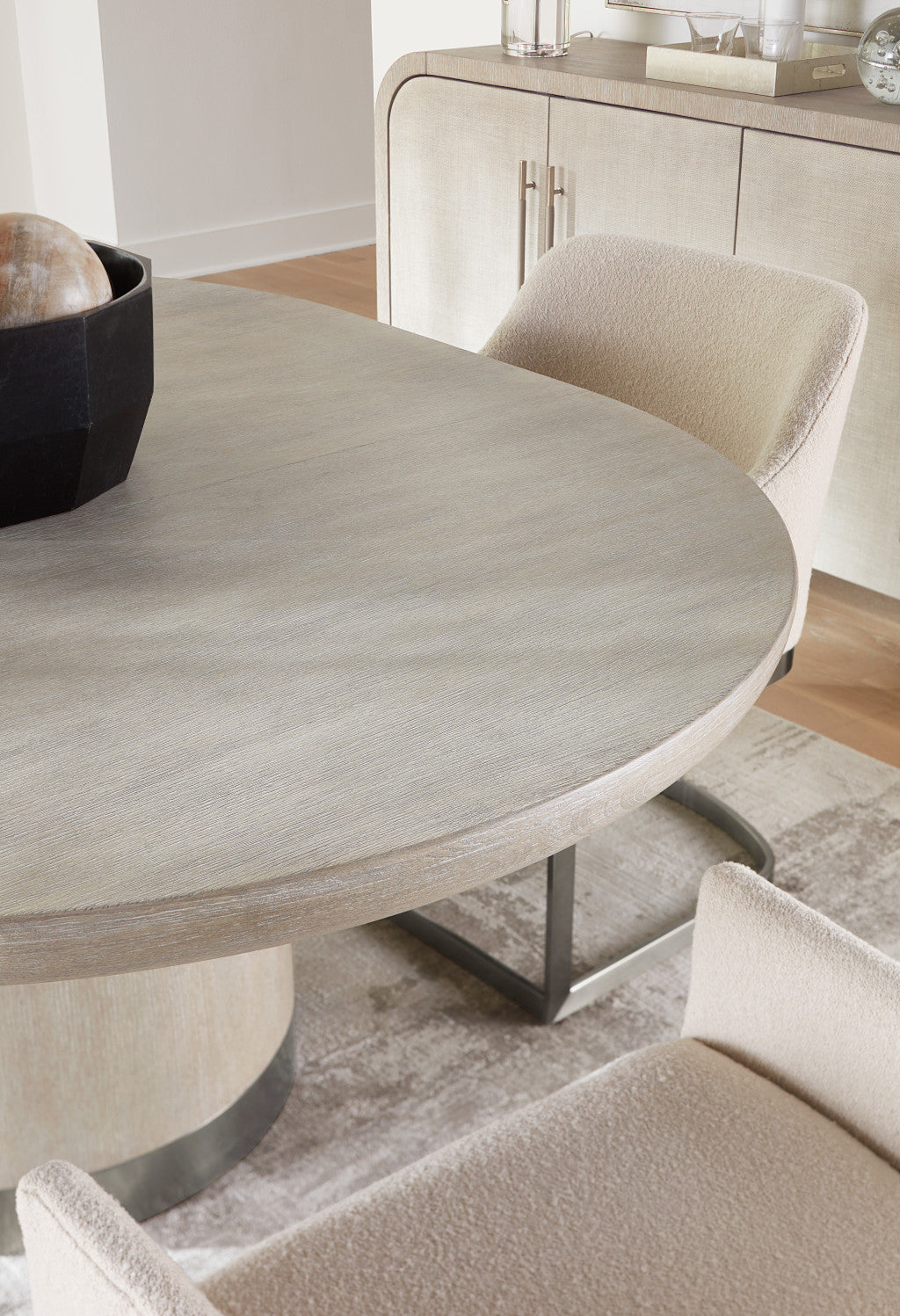 Modern Mood Round Dining Table with 1-18in Leaf